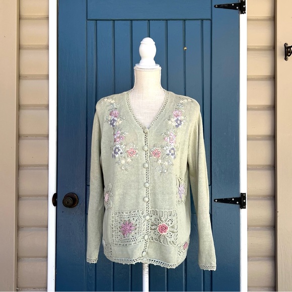 Sold!! - Picture 1 of 8